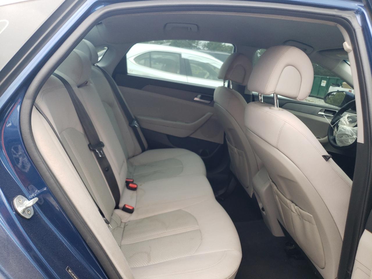 2017 Hyundai Sonata Se VIN: 5NPE24AF4HH492332 Lot: 61763984