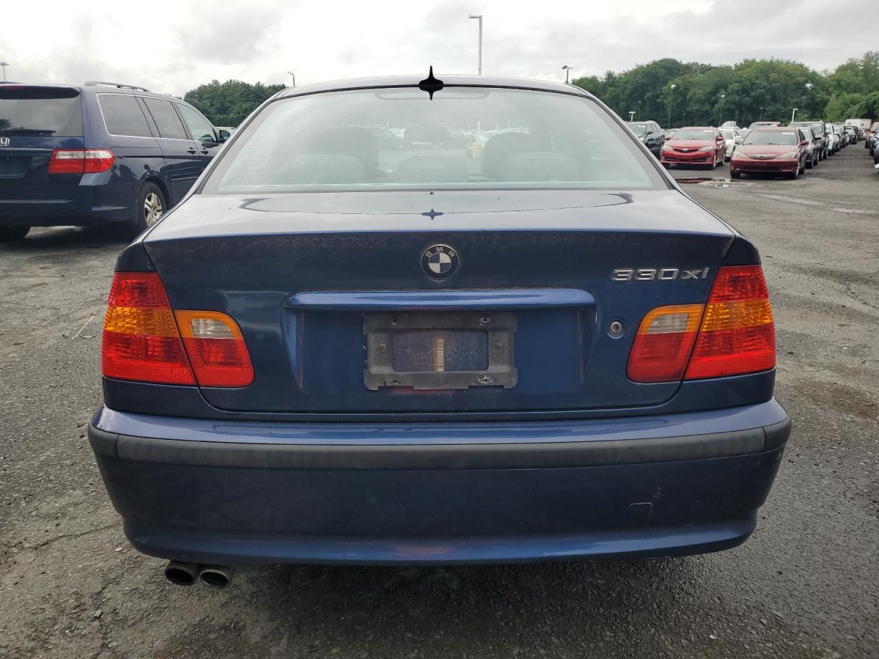 2004 BMW 330 Xi VIN: WBAEW53494PN32745 Lot: 64247054