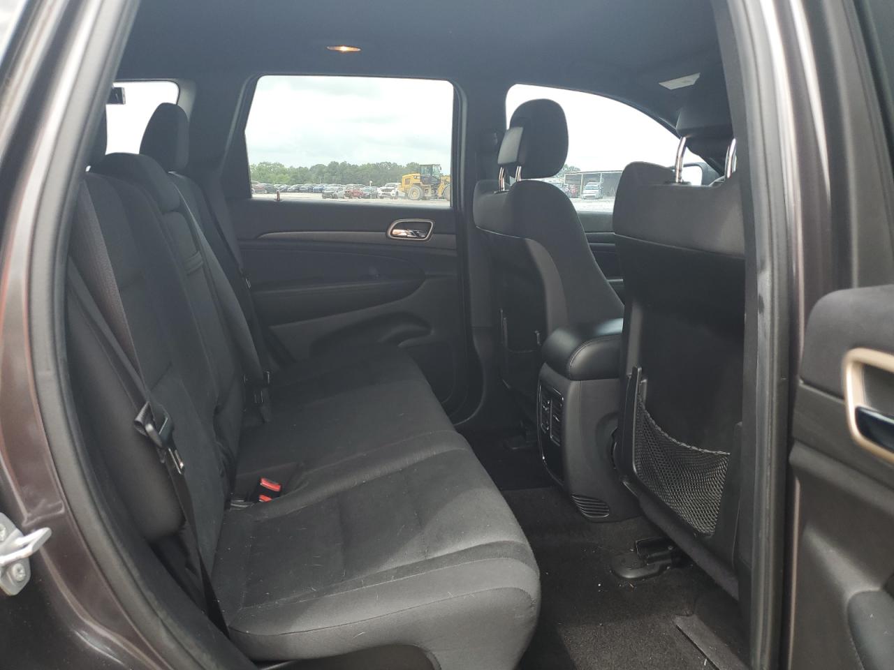 2015 Jeep Grand Cherokee Laredo VIN: 1C4RJFAGXFC798002 Lot: 63848154