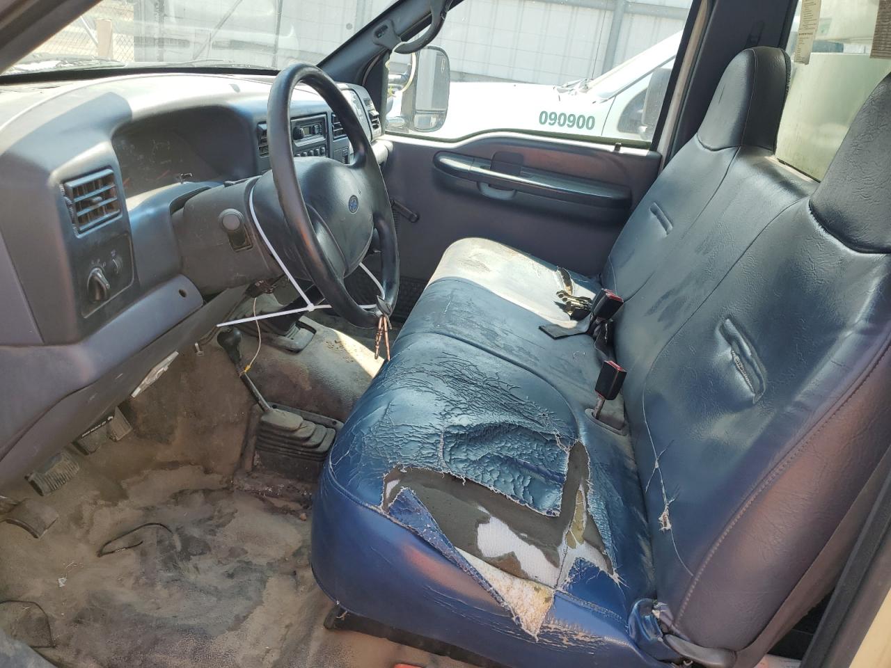 2000 Ford F450 Super Duty VIN: 1FDXF47F7YEC75387 Lot: 64867674