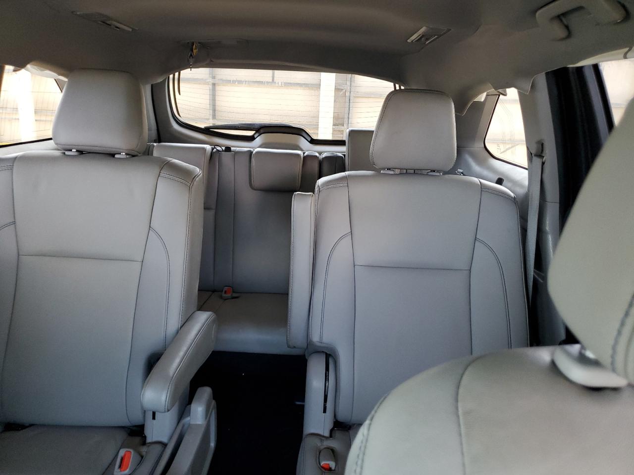 2019 Toyota Highlander Se VIN: 5TDJZRFH0KS577932 Lot: 63325194