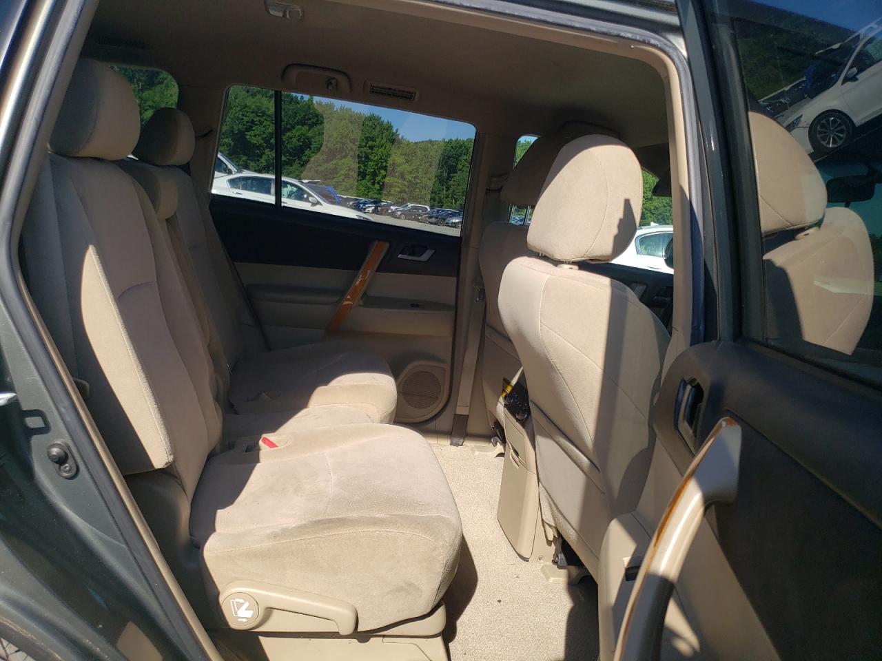 2008 Toyota Highlander Hybrid VIN: JTEEW41A682025516 Lot: 60716554