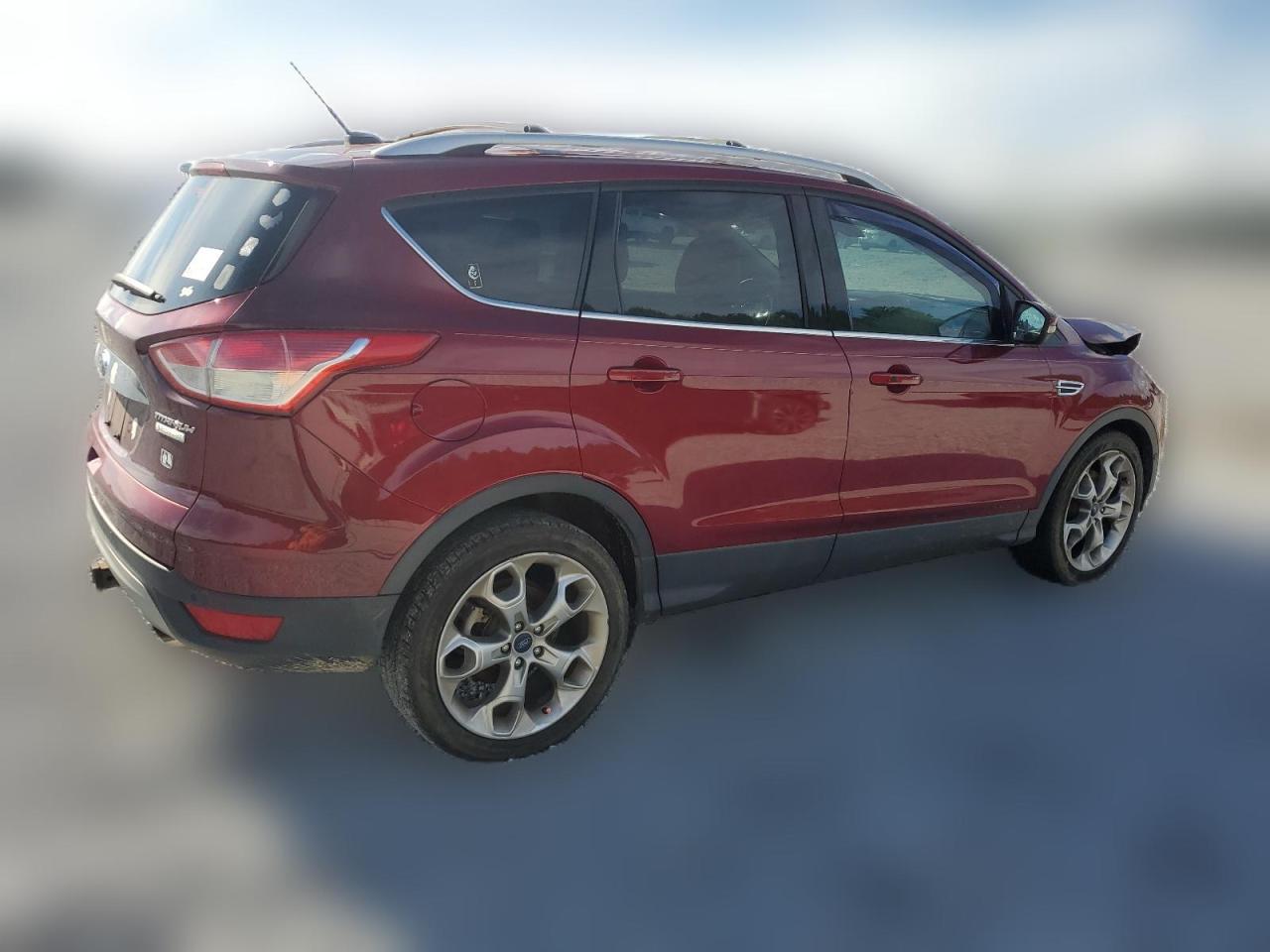 1FMCU0J97FUA28437 2015 Ford Escape Titanium