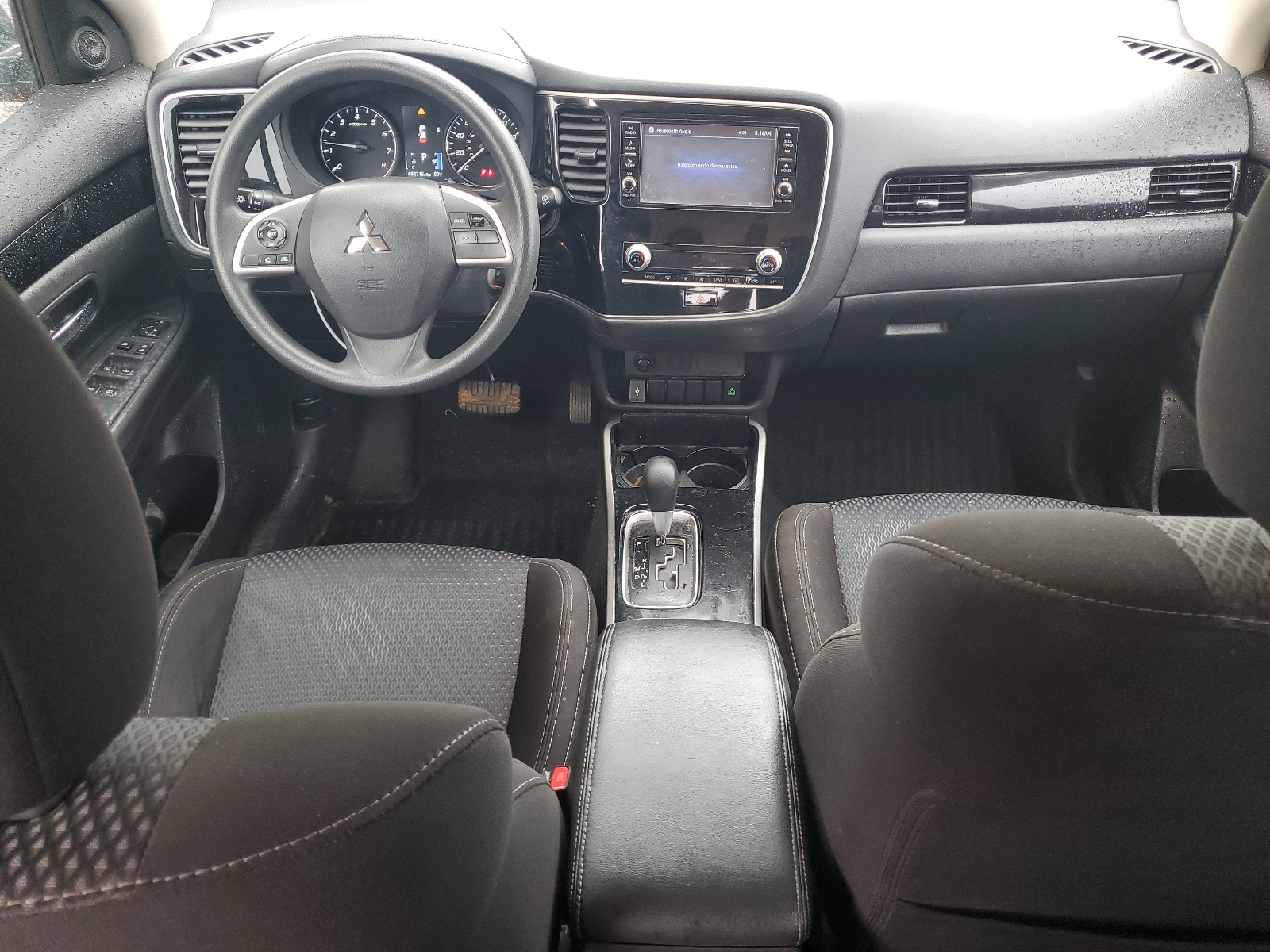 JA4AD2A30LZ014388 2020 Mitsubishi Outlander Es