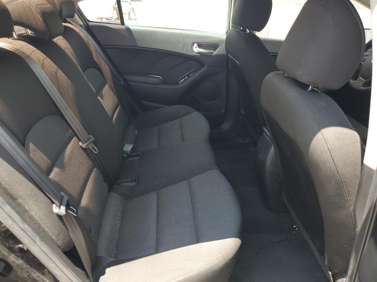 2017 Kia Forte Lx VIN: 3KPFK4A70HE080460 Lot: 62792584