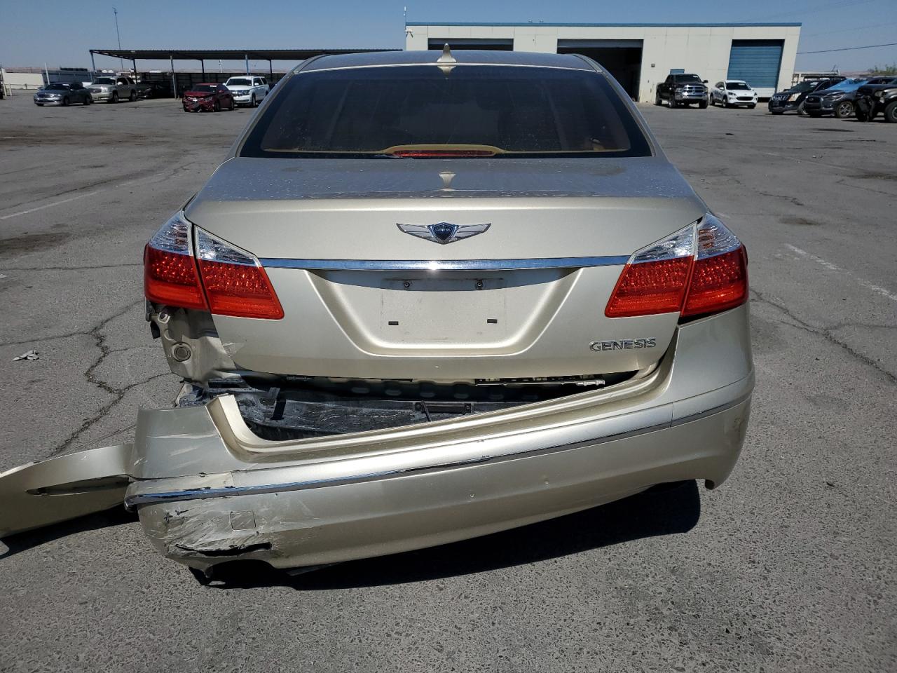 2009 Hyundai Genesis 3.8L VIN: KMHGC46E19U024910 Lot: 62912854