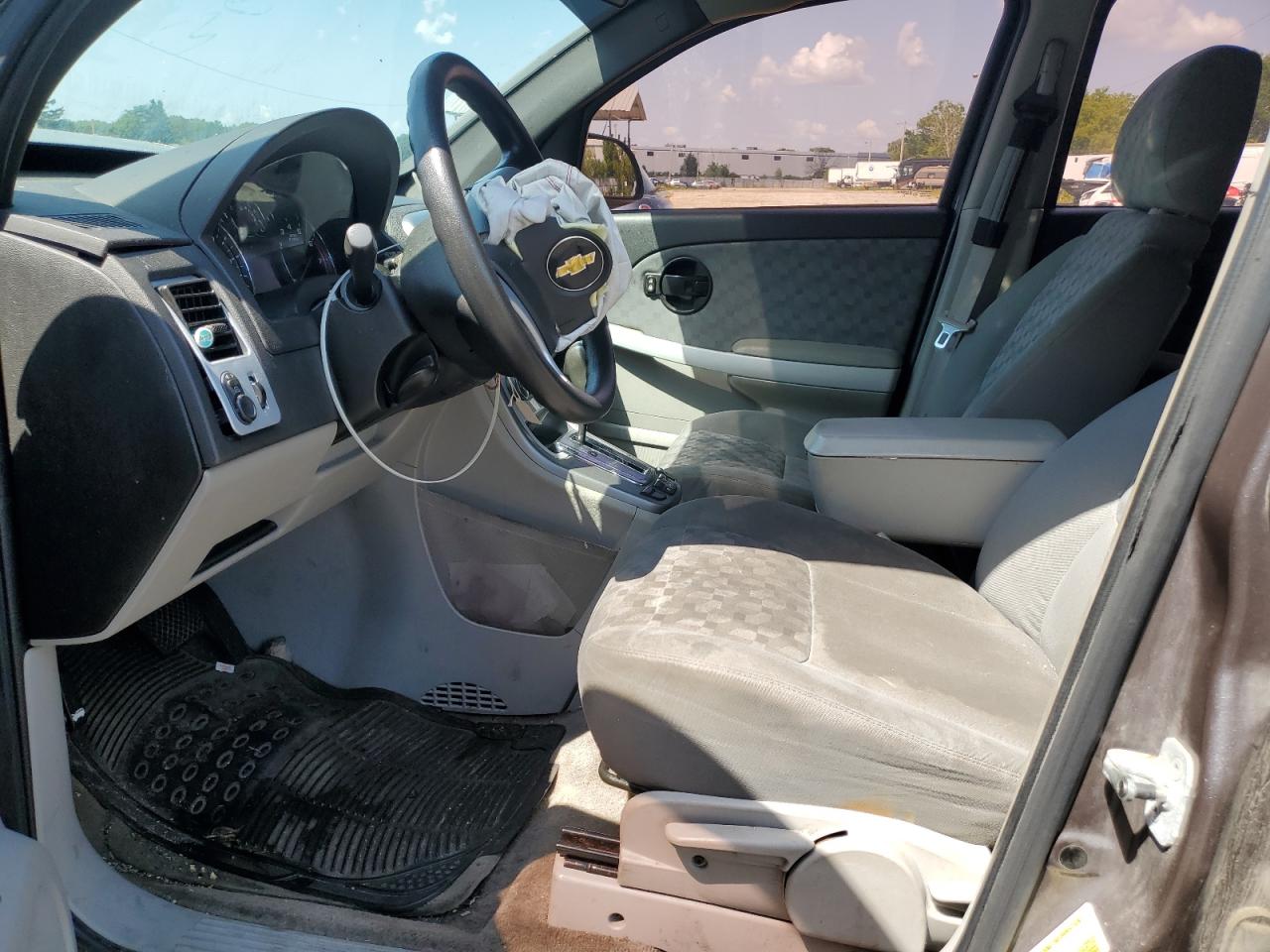 2007 Chevrolet Equinox Ls VIN: 2CNDL13F976058216 Lot: 63475224