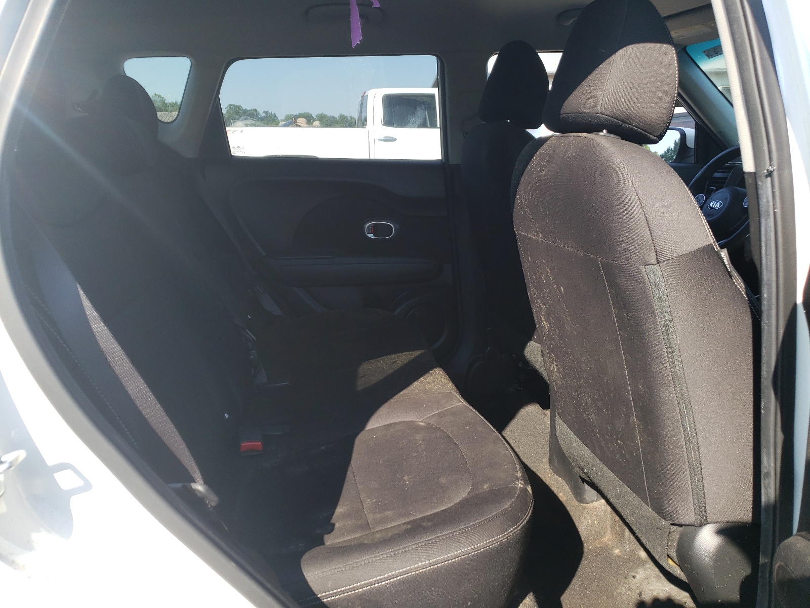 KNDJN2A23J7523894 2018 Kia Soul