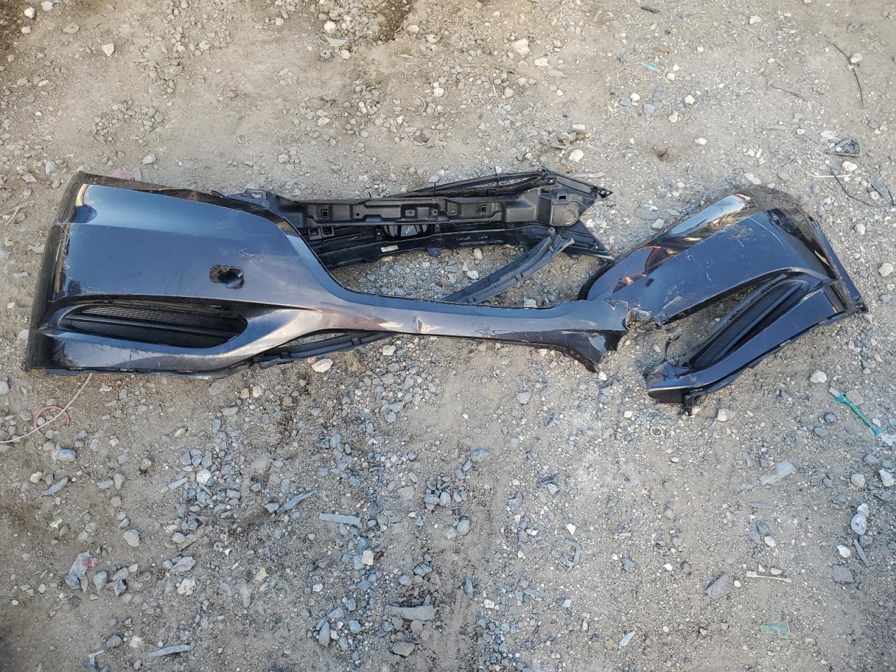 2018 Honda Hr-V Lx VIN: 3CZRU5H38JM713504 Lot: 64245554