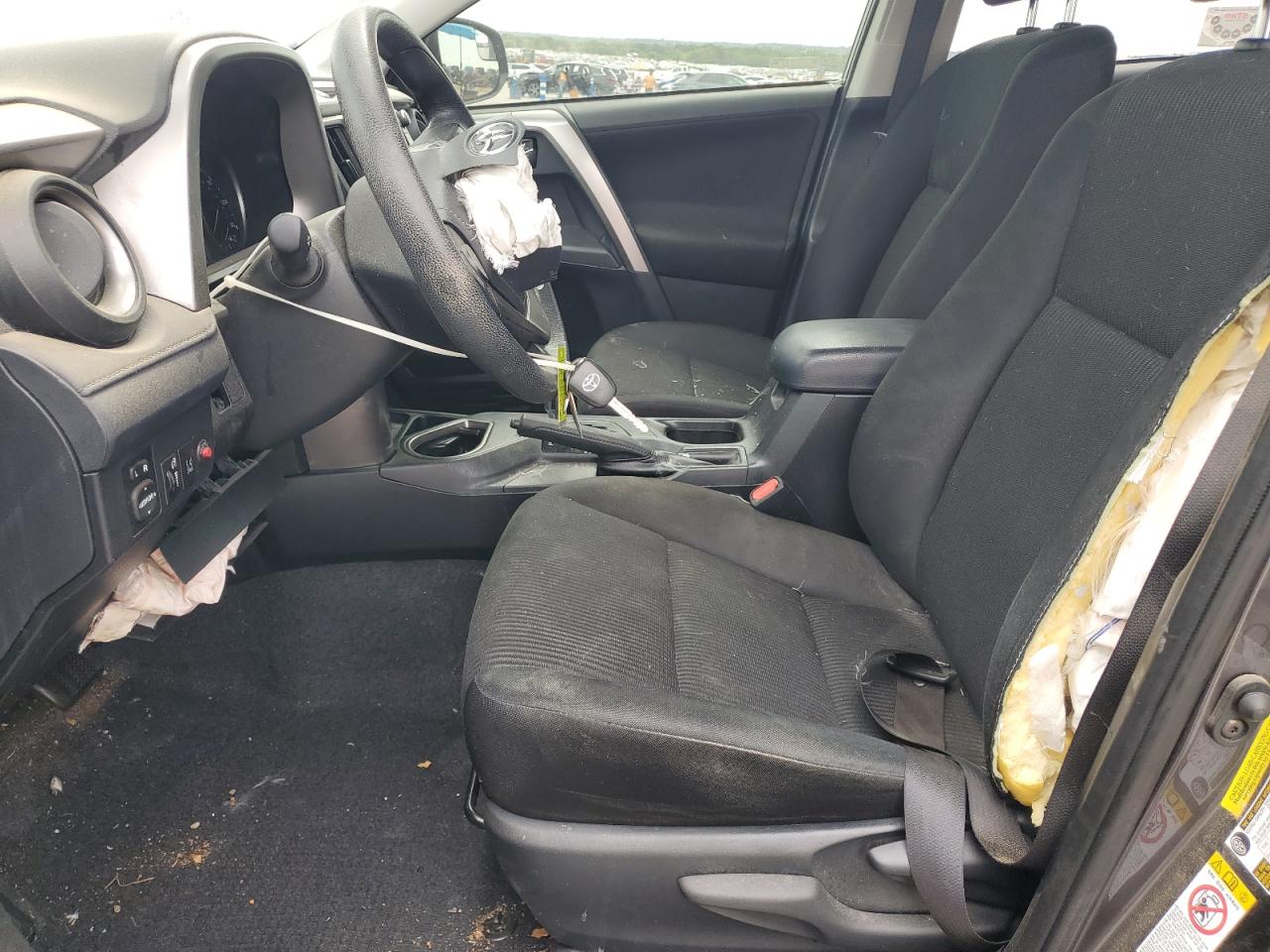 2017 Toyota Rav4 Le VIN: JTMZFREV6HJ111012 Lot: 62066604