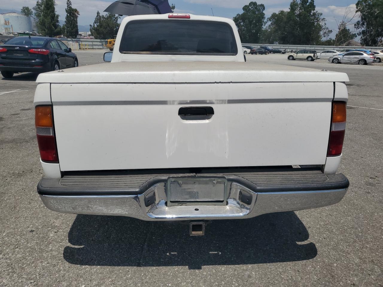 1999 Toyota Tacoma VIN: 4TANL42N8XZ494249 Lot: 63564794