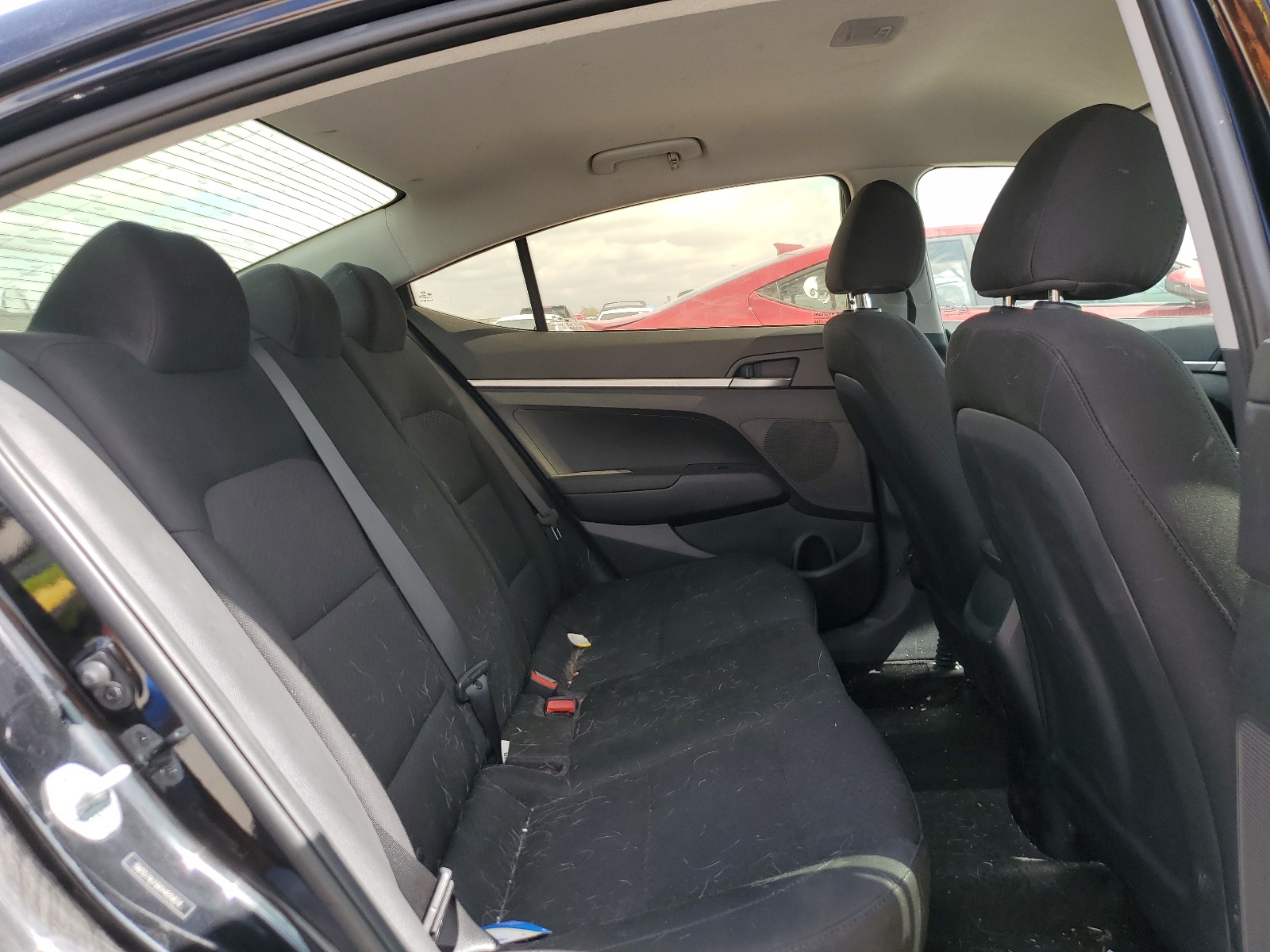 5NPD74LF6KH405824 2019 Hyundai Elantra Se