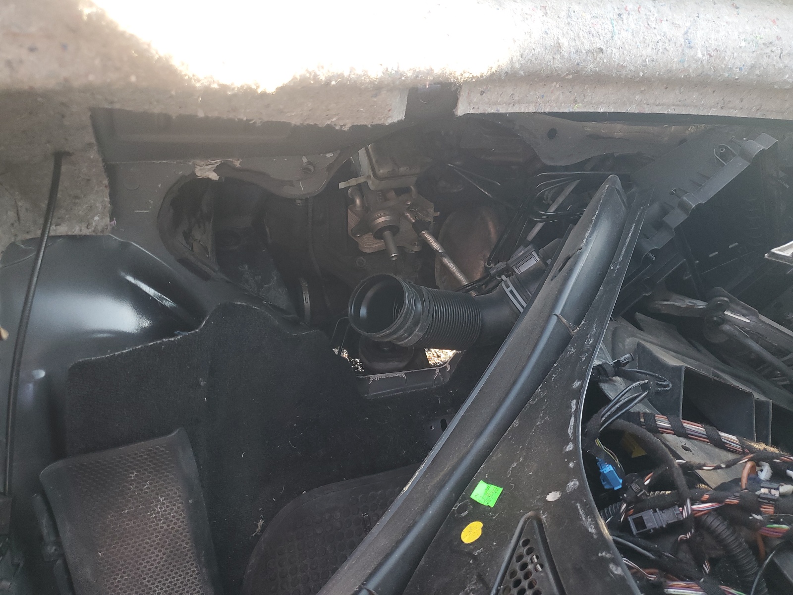 1VWBA7A32JC015670 2018 Volkswagen Passat Se