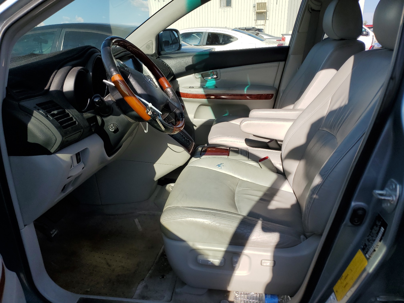 JTJGA31U440018423 2004 Lexus Rx 330