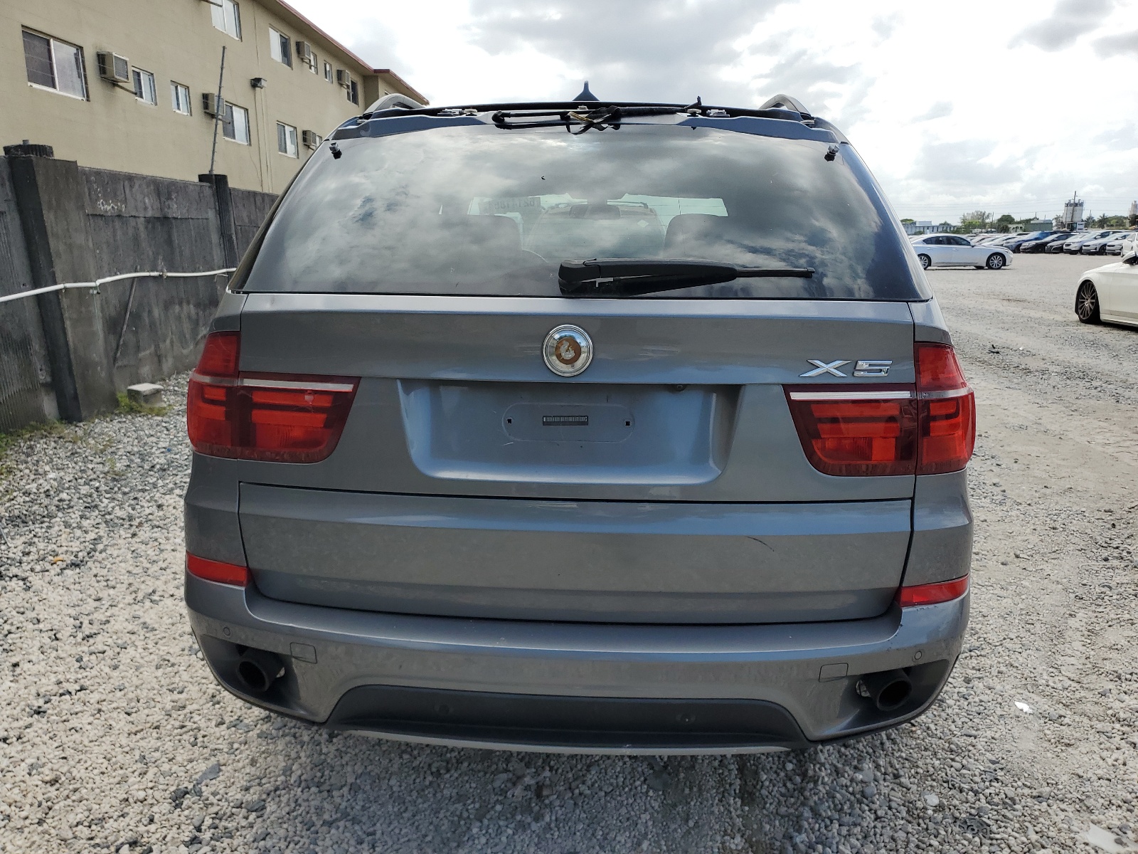 5UXZV4C53BL415031 2011 BMW X5 xDrive35I