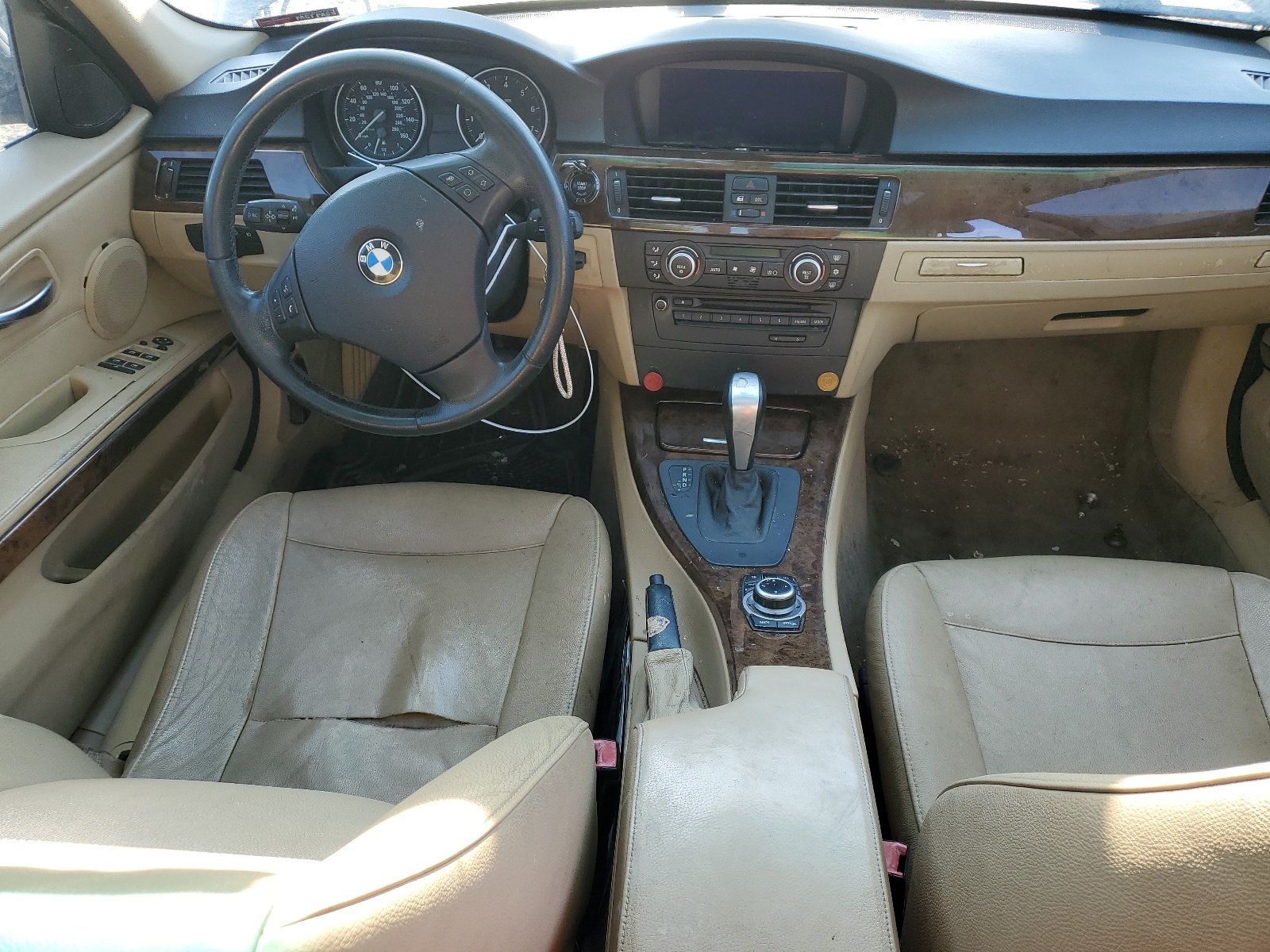 WBAPH57569NL77273 2009 BMW 328 I Sulev