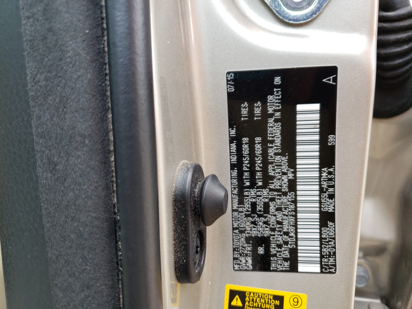 5TDJKRFHXFS187155 2015 Toyota Highlander Xle