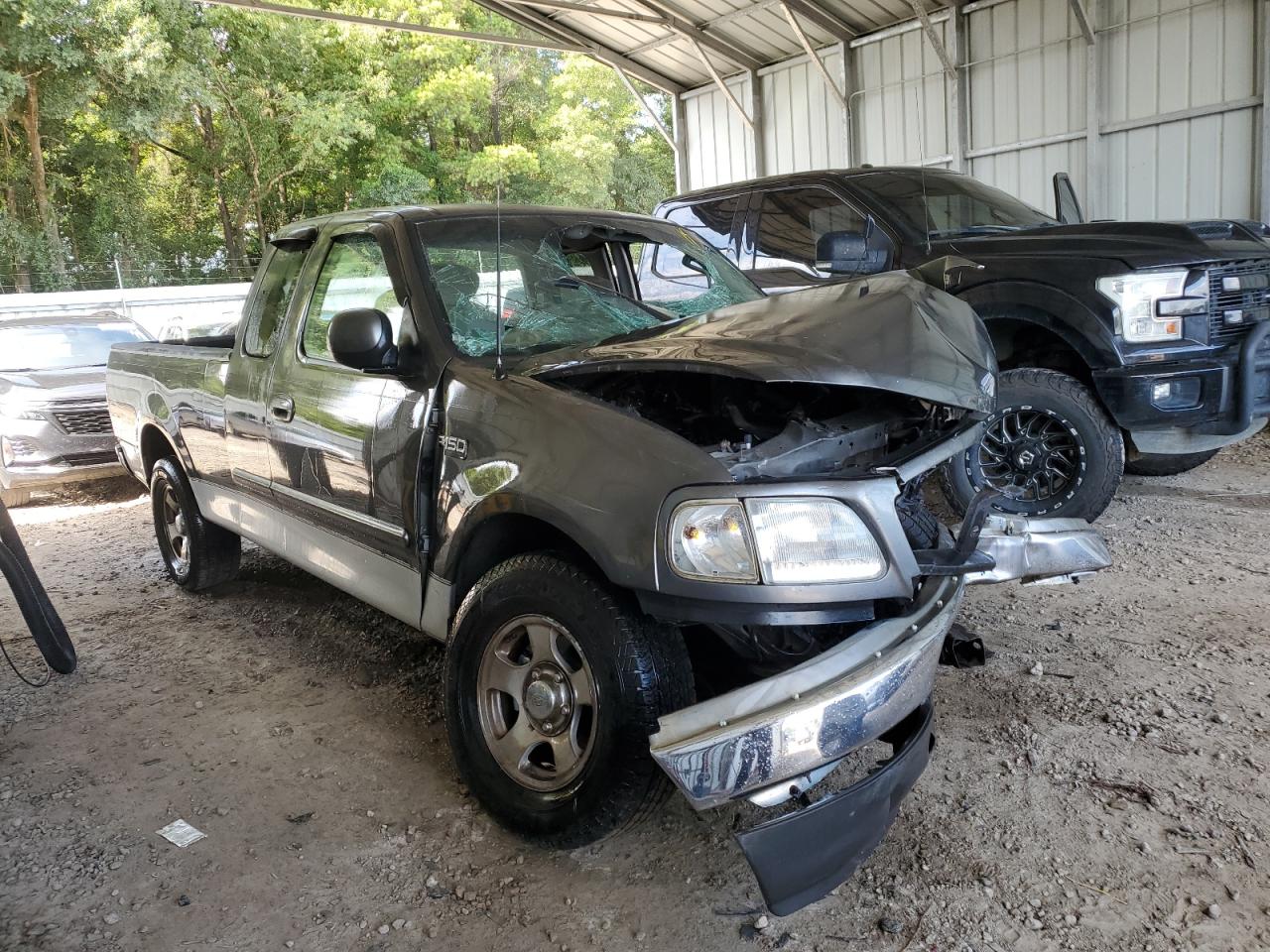 2002 Ford F150 VIN: 1FTRX17282NB51092 Lot: 62942994