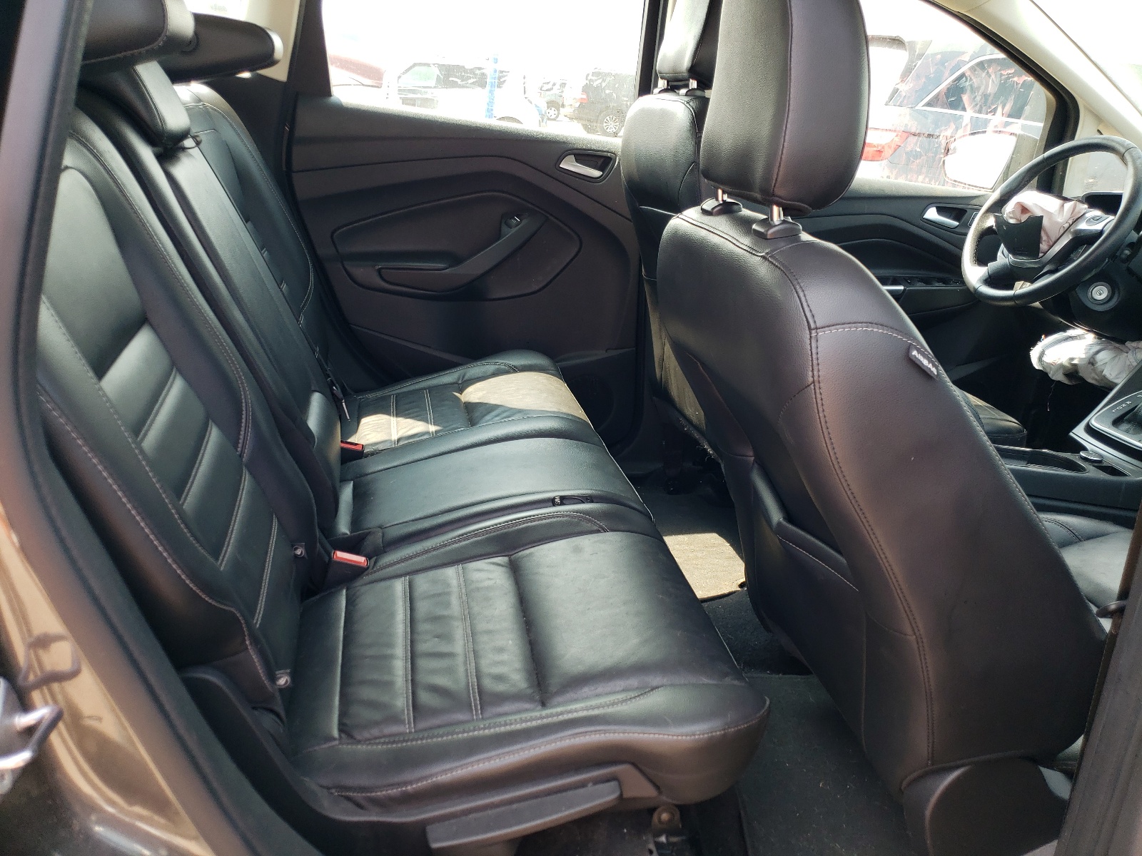 1FADP5AU8JL101417 2018 Ford C-Max Se