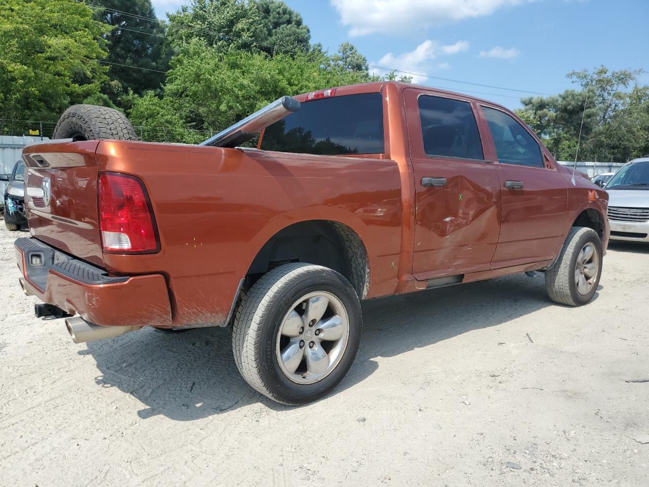 2013 Ram 1500 St VIN: 1C6RR7KT5DS618056 Lot: 63466594