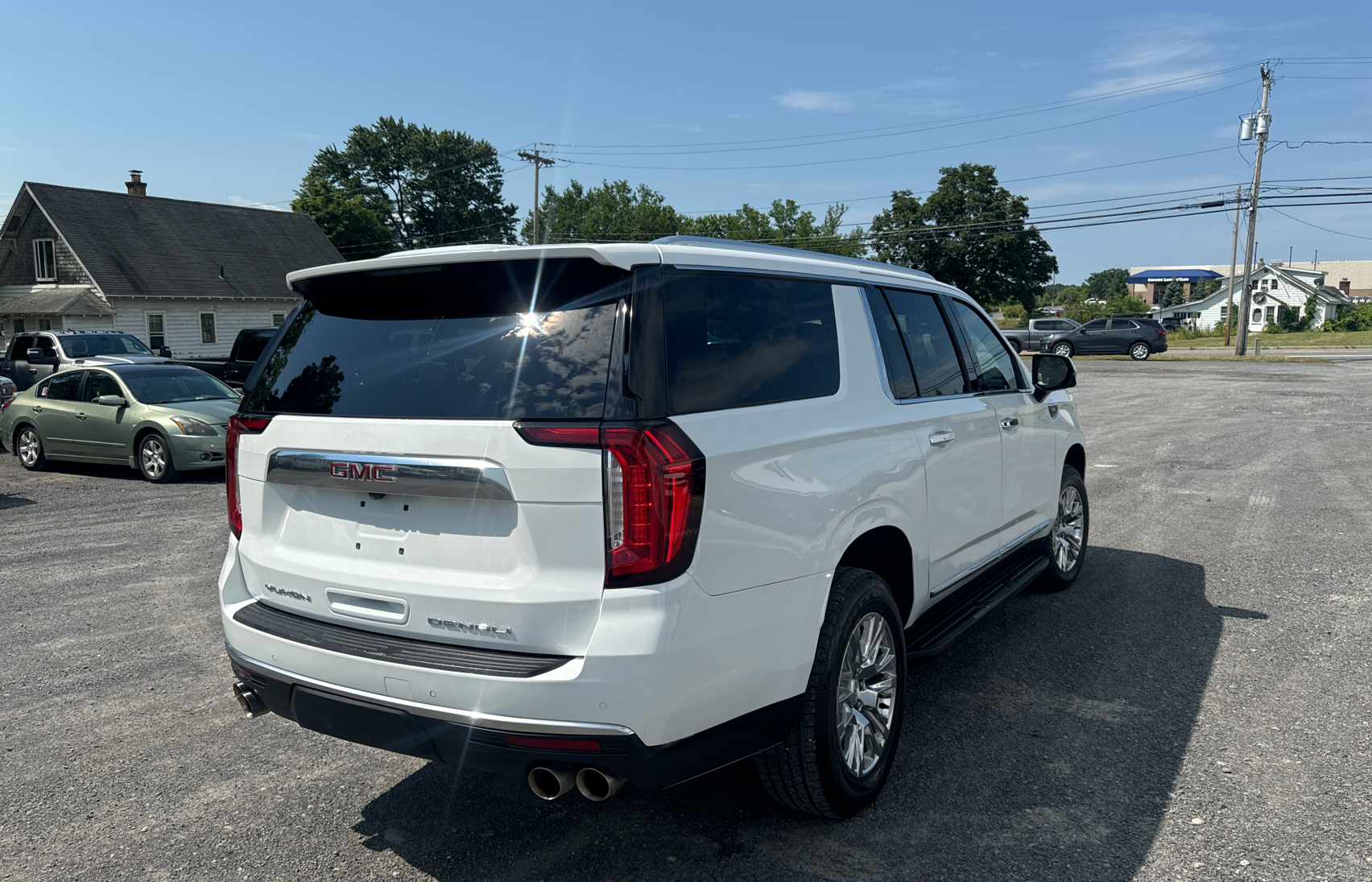 2022 GMC Yukon Xl Denali vin: 1GKS2JKL1NR111194