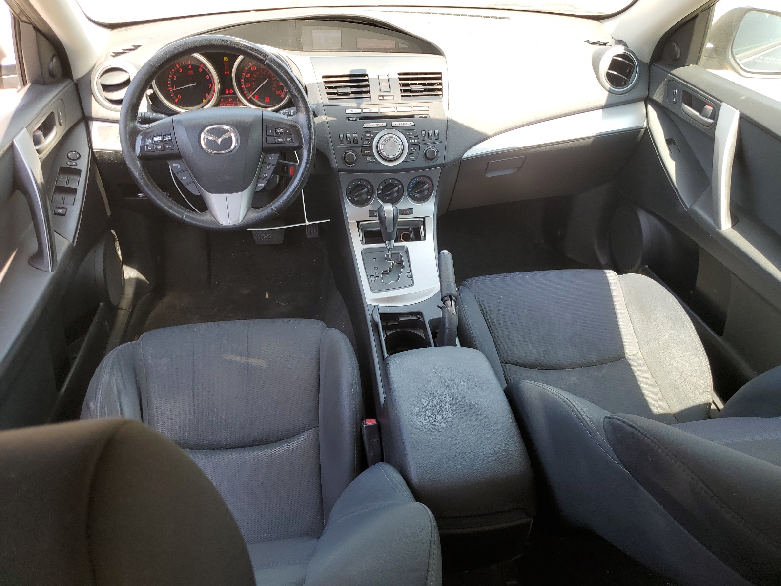 JM1BL1K64B1428934 2011 Mazda 3 S