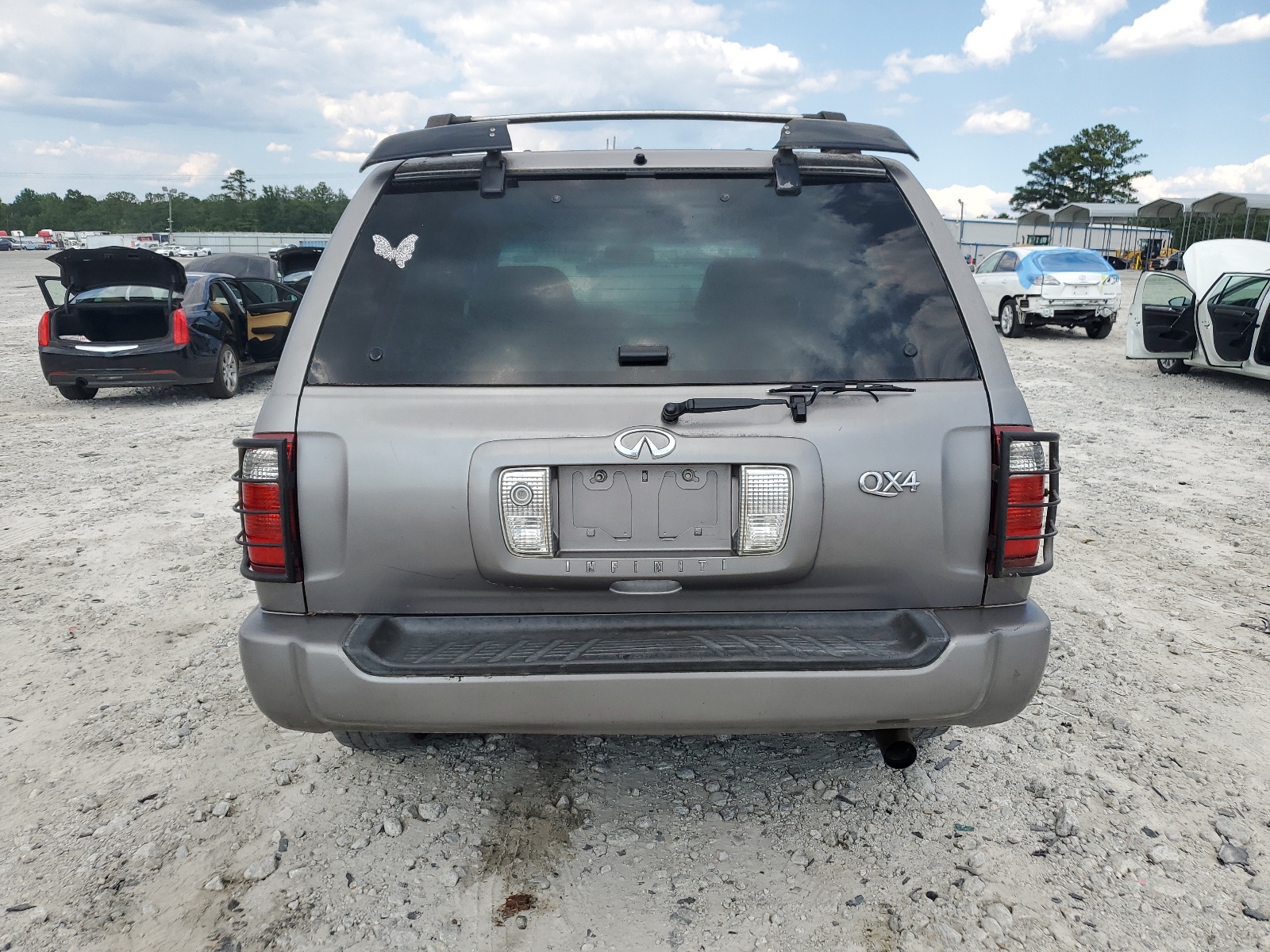 JNRDR09Y61W213730 2001 Infiniti Qx4