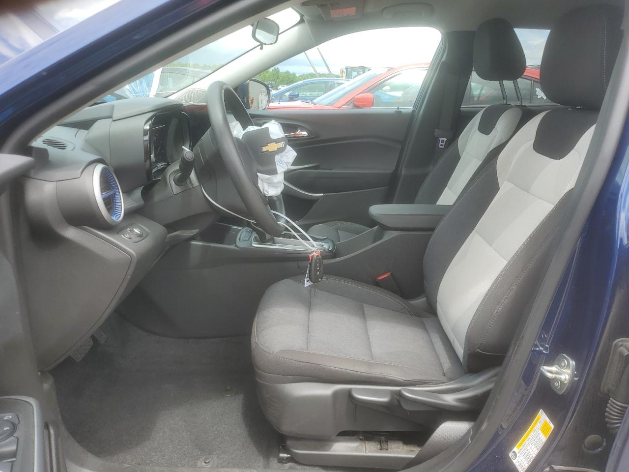 2024 Chevrolet Trax Ls VIN: KL77LFE28RC030696 Lot: 62114144