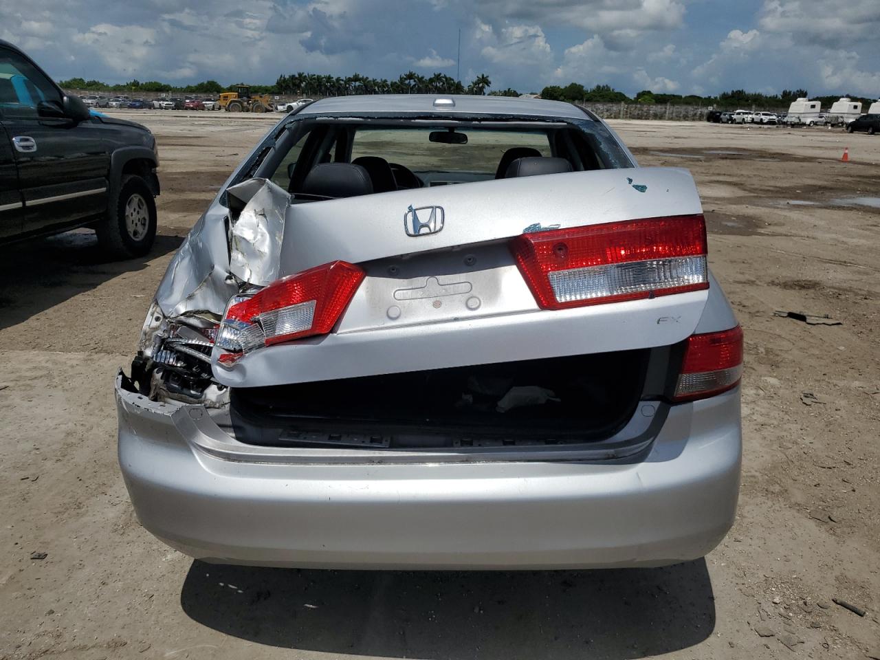 2004 Honda Accord Ex VIN: 1HGCM56814A089185 Lot: 65446734