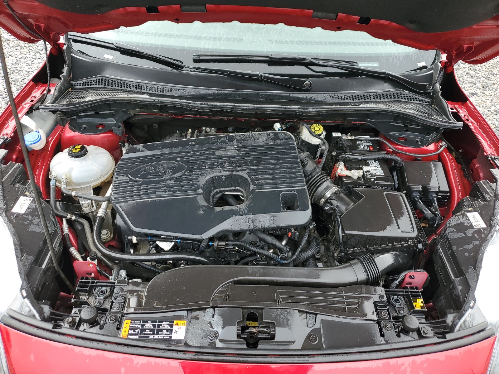 1FMCU9J91LUB14987 2020 Ford Escape Titanium