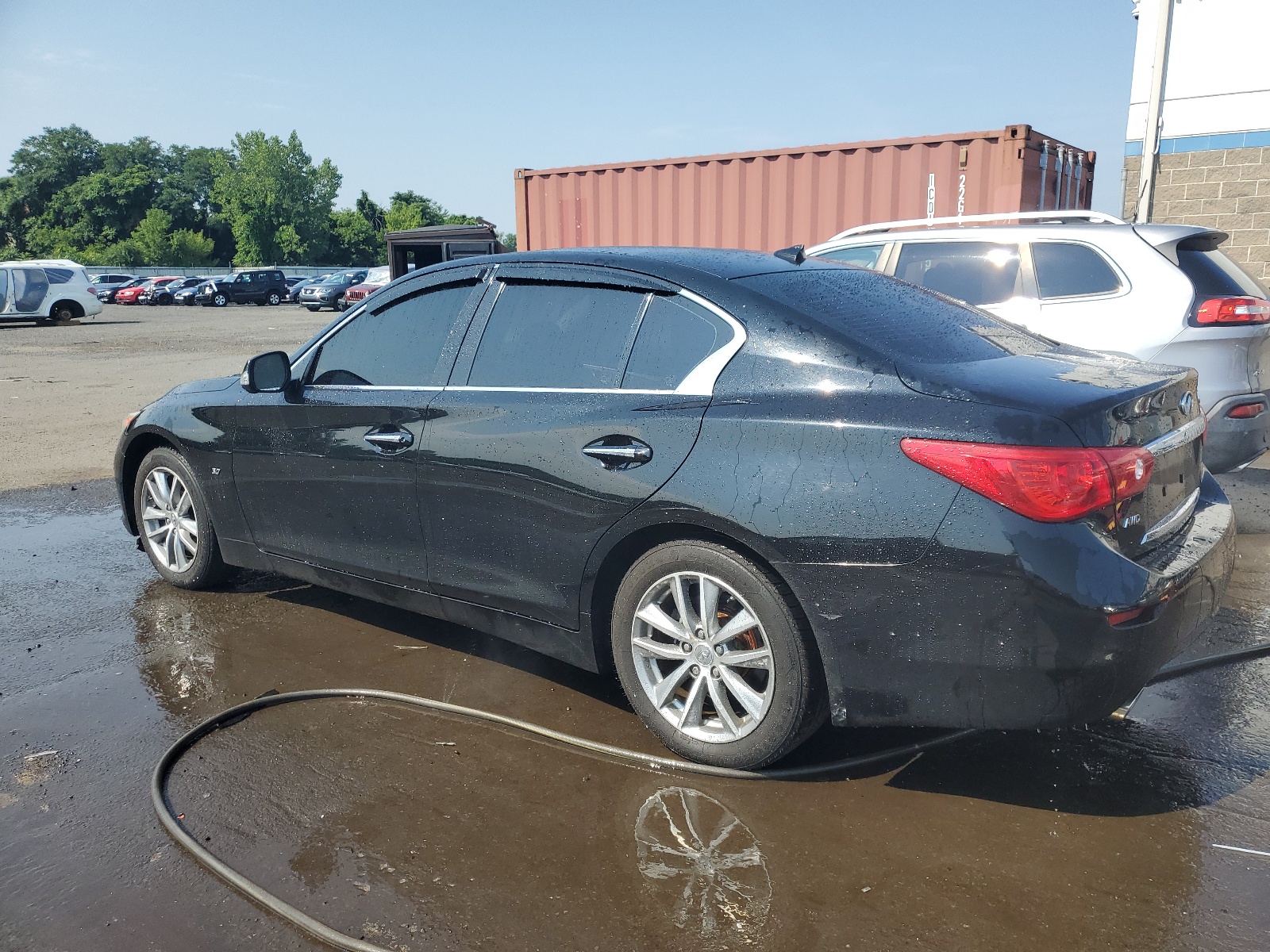 2014 Infiniti Q50 Base vin: JN1BV7AR6EM690680