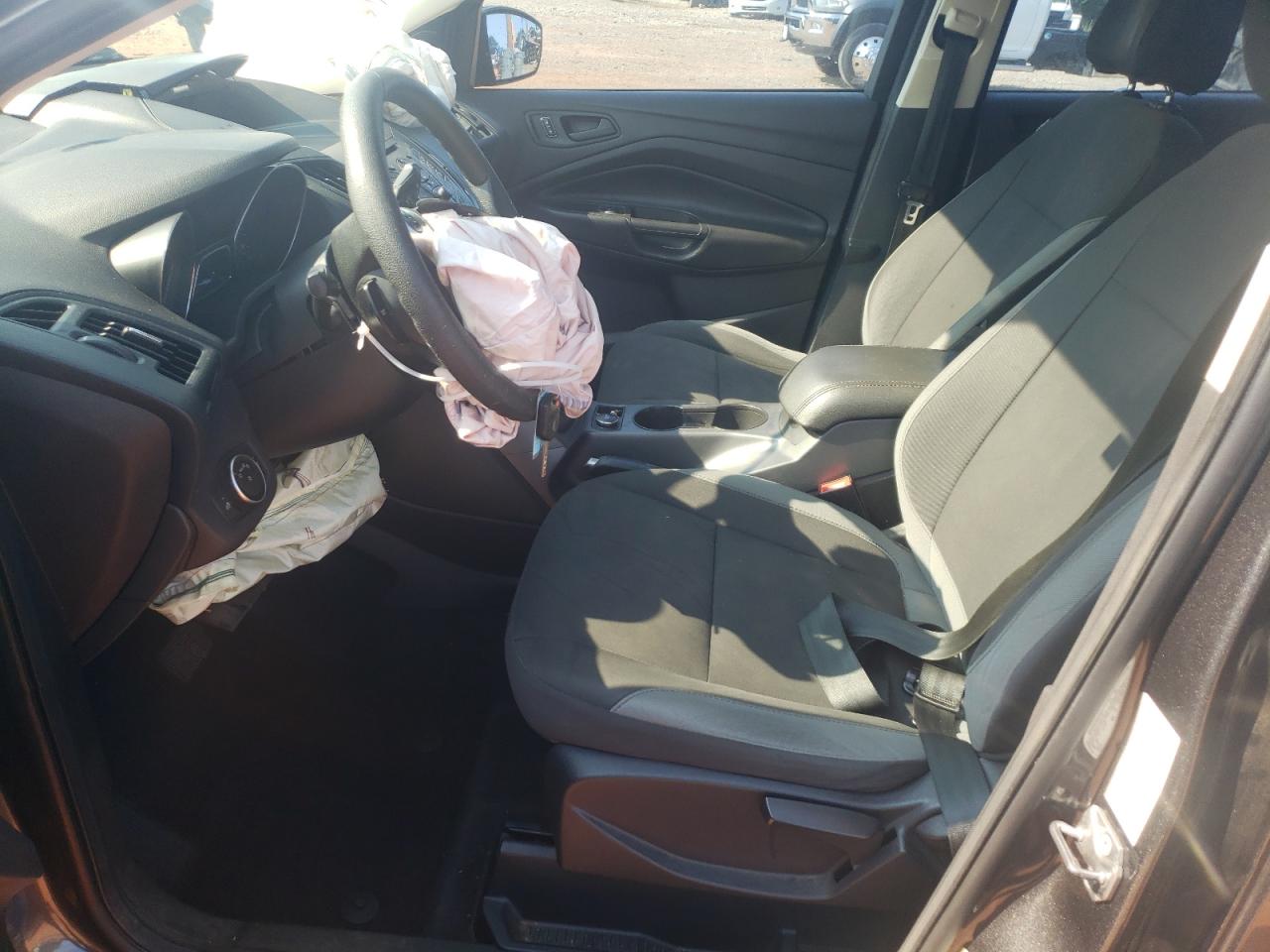 2015 Ford Escape S VIN: 1FMCU0F78FUB53583 Lot: 65540034