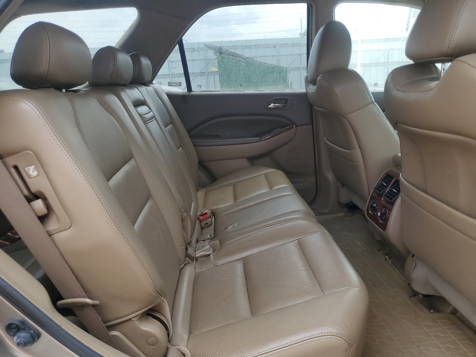 2HNYD18625H511812 2005 Acura Mdx Touring