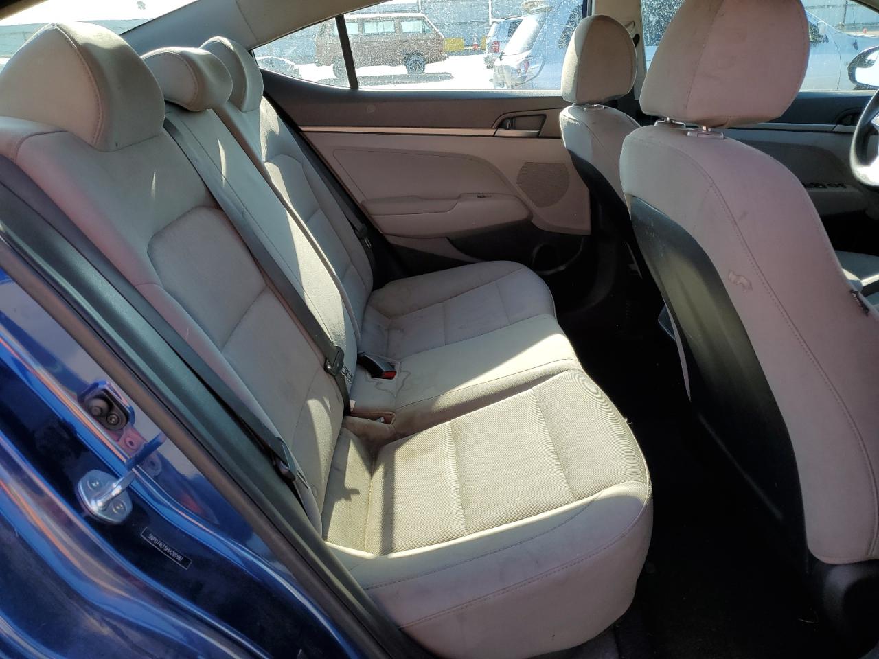 2017 Hyundai Elantra Se VIN: 5NPD74LF5HH201881 Lot: 64159684