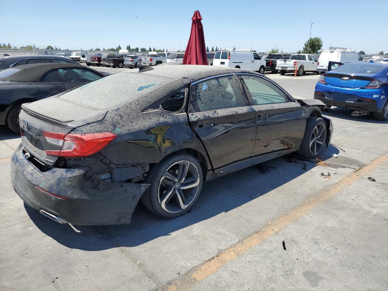 VIN 1HGCV1F33LA011581 2020 HONDA ACCORD no.3