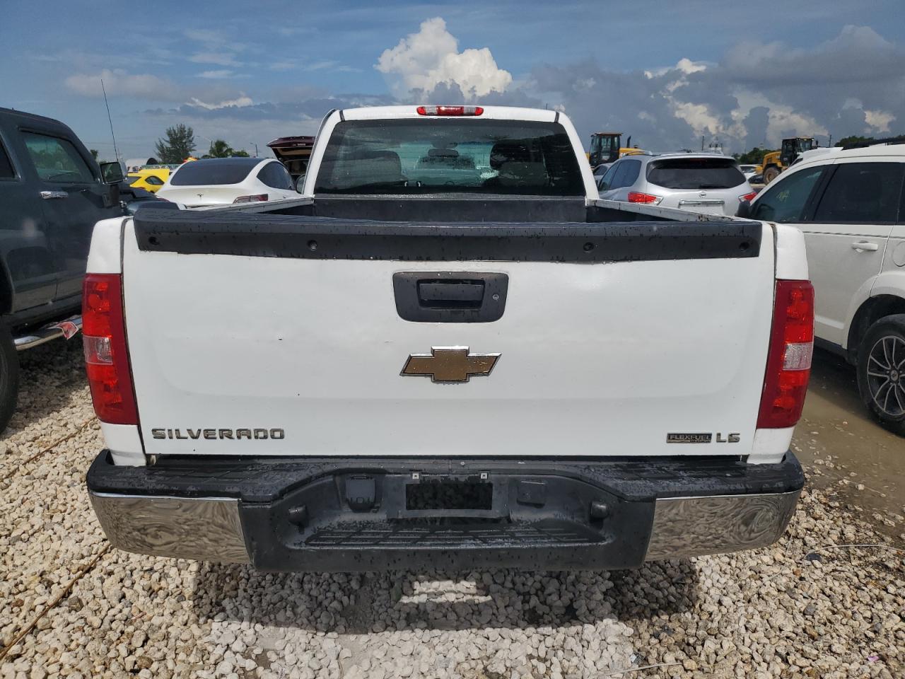 2011 Chevrolet Silverado K1500 VIN: 1GCRKPE09BZ168575 Lot: 63878724