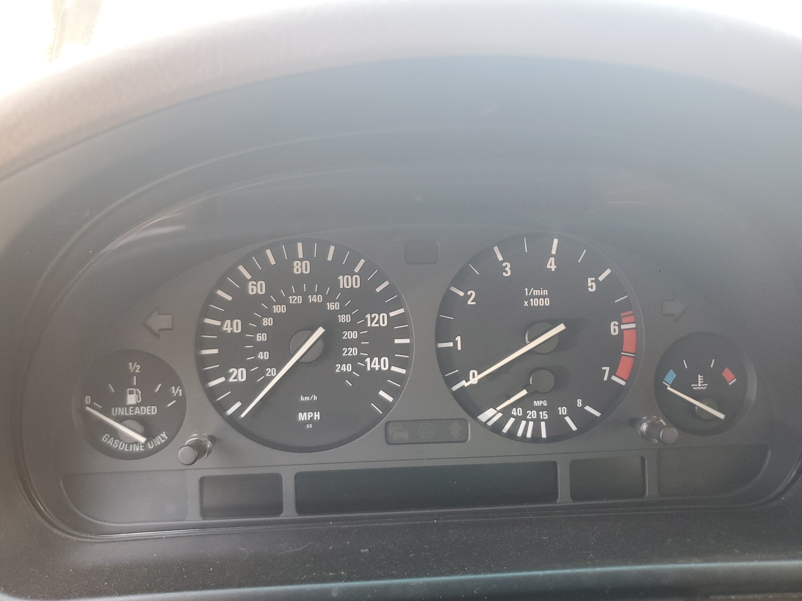 WBADN6341YGM69862 2000 BMW 540 I Automatic