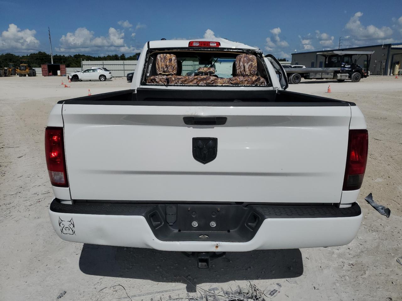 2019 Ram 1500 Classic Tradesman VIN: 1C6RR6FG6KS555389 Lot: 62120724