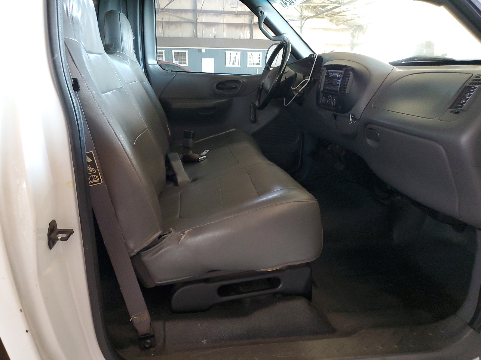 1FTRF17W51KF91812 2001 Ford F150