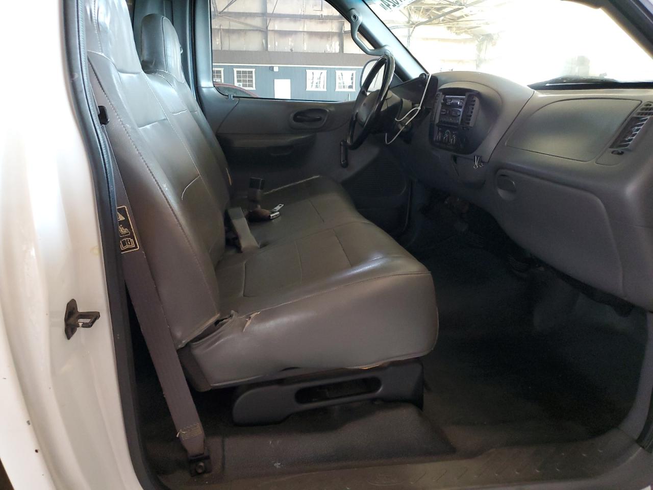 2001 Ford F150 VIN: 1FTRF17W51KF91812 Lot: 64117524