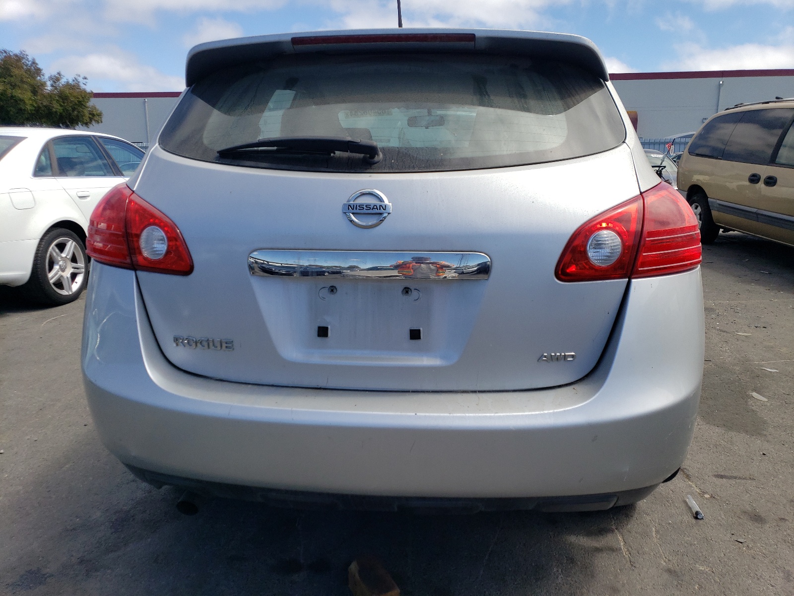 JN8AS5MVXBW675683 2011 Nissan Rogue S