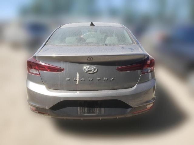  HYUNDAI ELANTRA 2019 Сірий