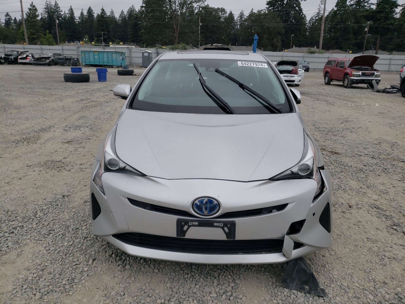 2018 Toyota Prius vin: JTDKARFU7J3068395