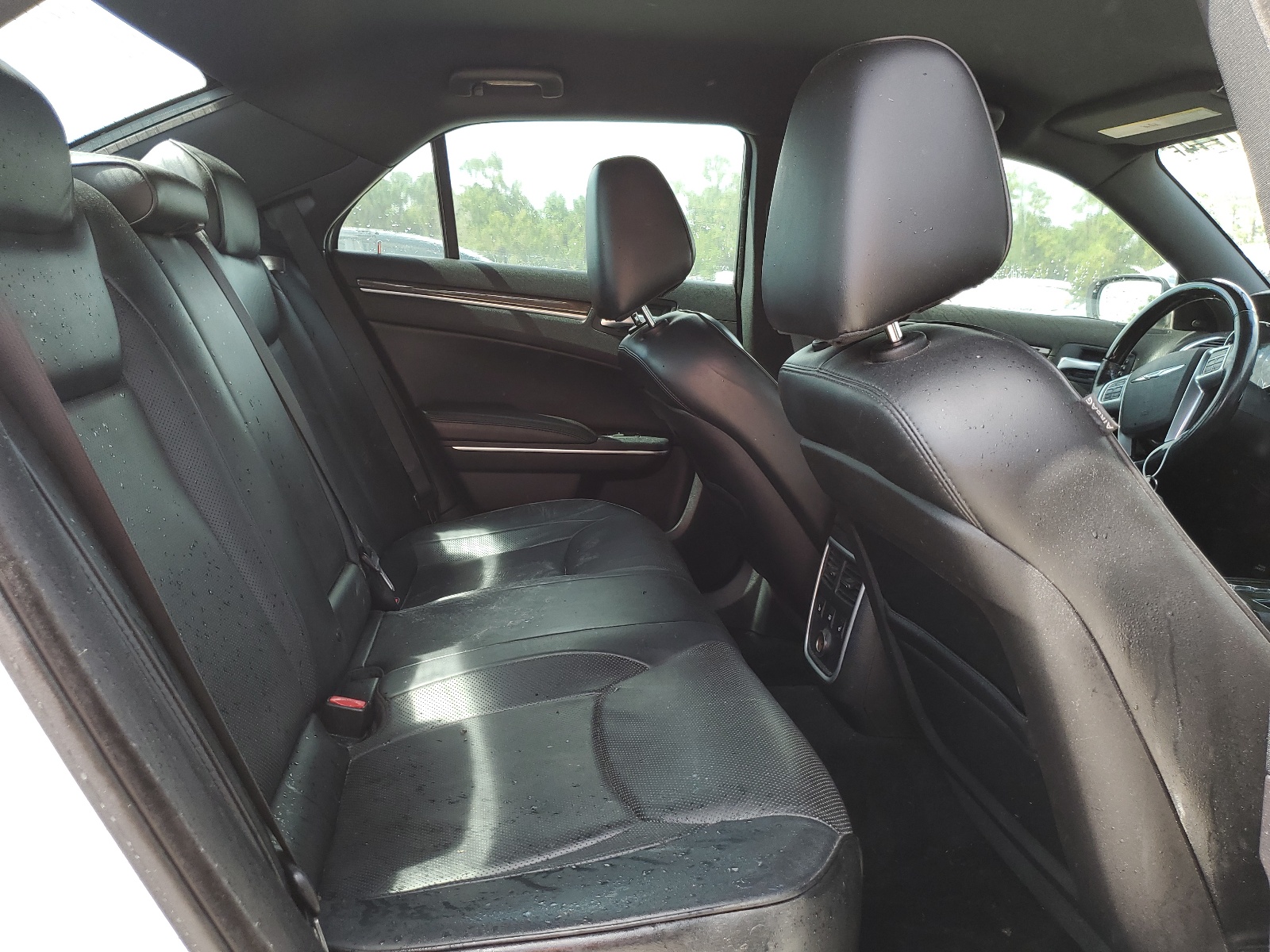 2C3CCAET2DH577602 2013 Chrysler 300C