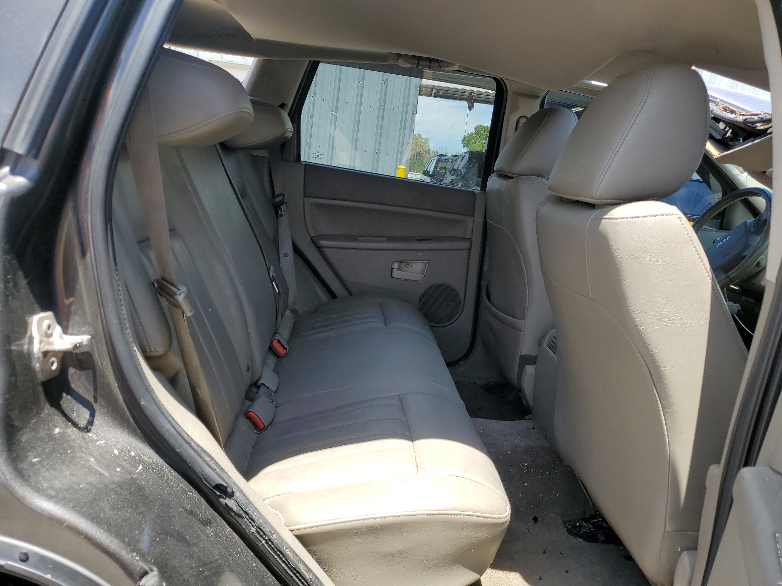 1J4GR48KX5C553109 2005 Jeep Grand Cherokee Laredo