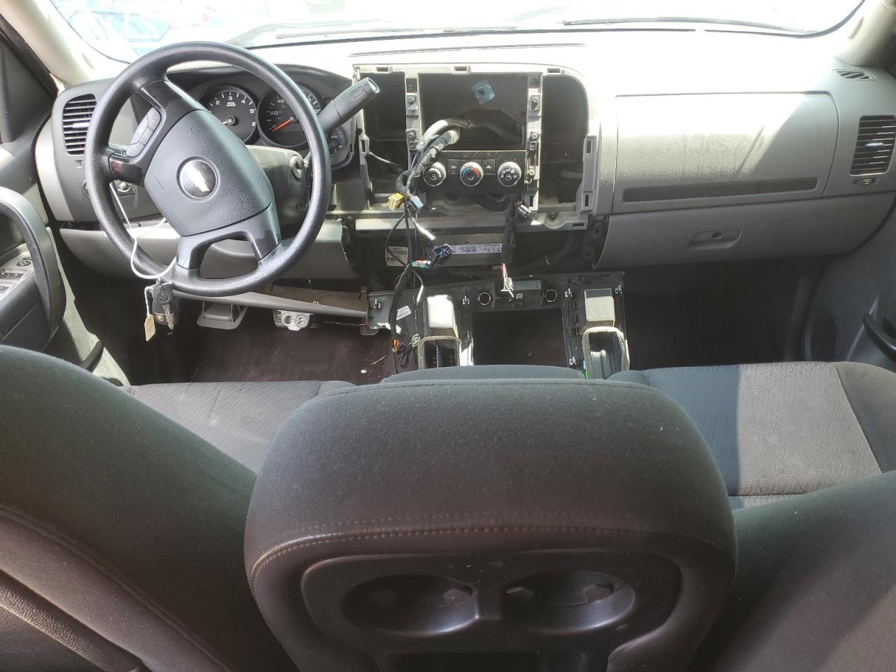 2011 Chevrolet Silverado C1500 Ls VIN: 1GCRCREA0BZ337304 Lot: 63040494