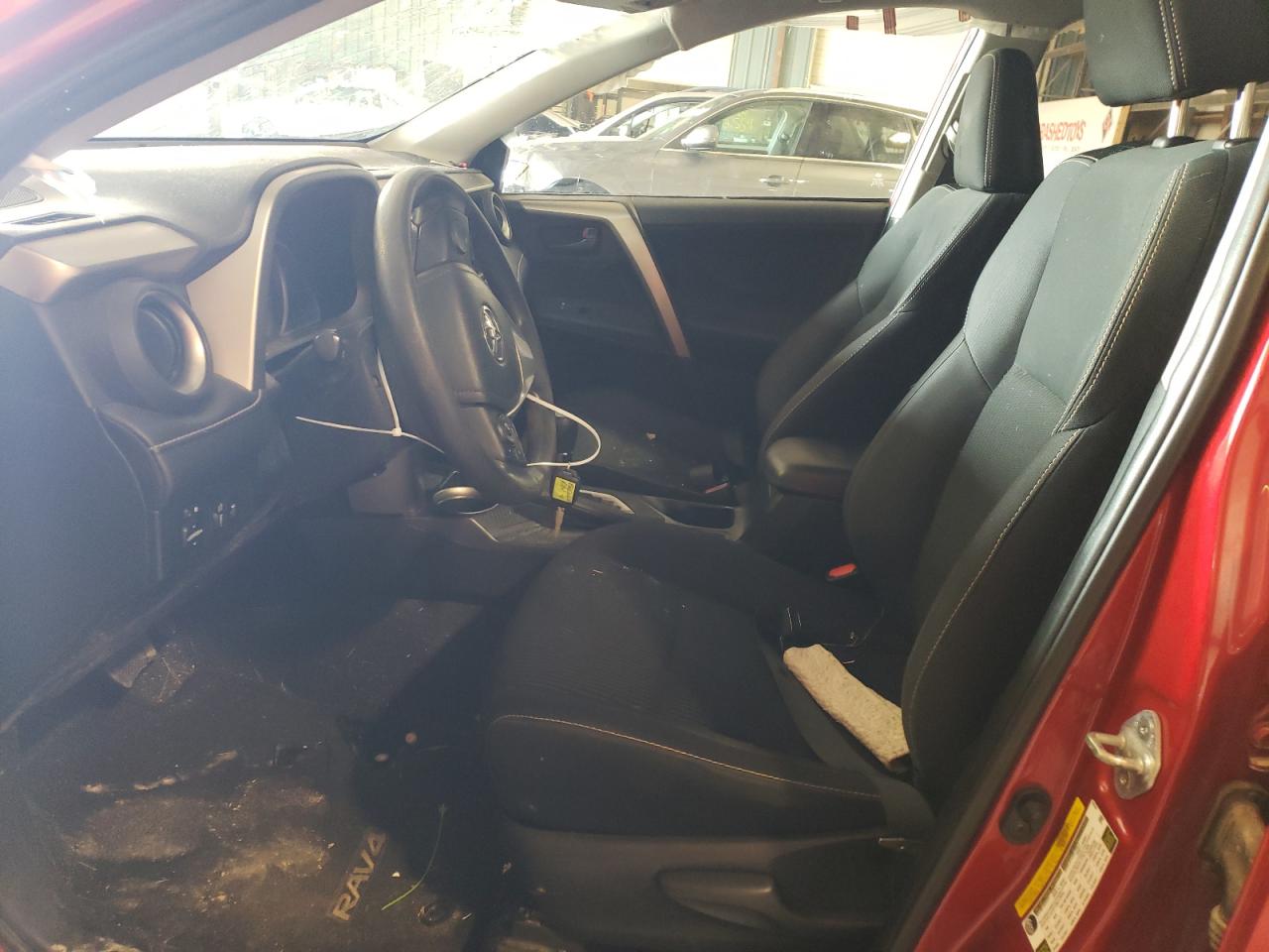 2013 Toyota RAV 4 - Image 7