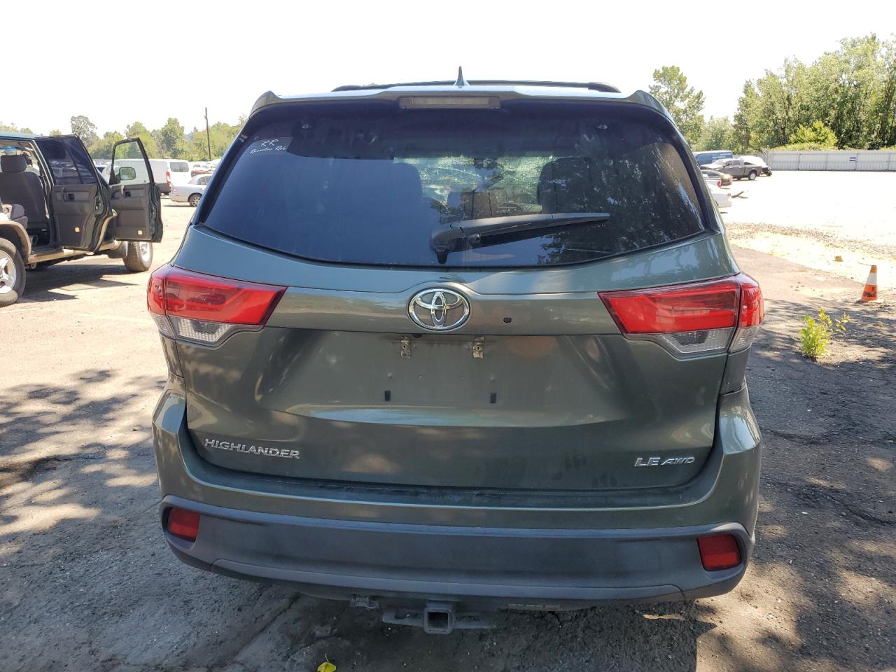 2019 Toyota Highlander Le VIN: 5TDBZRFH2KS706435 Lot: 63394274