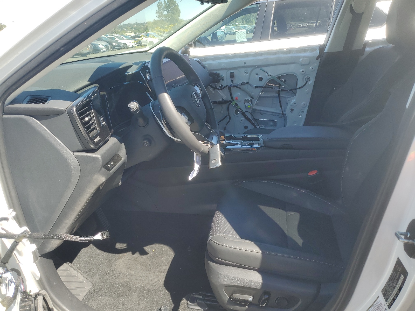 2T2HKCEZ8RC023241 2024 Lexus Nx 350H Base