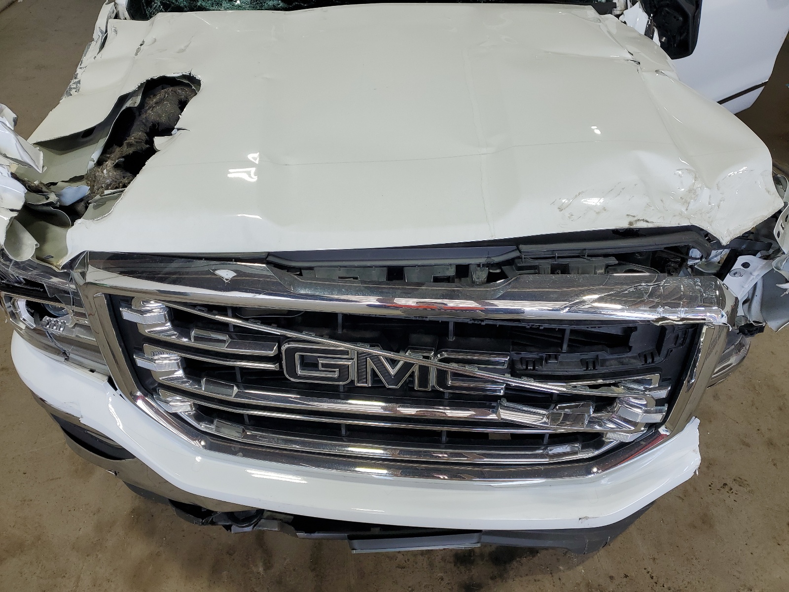 3GTU2NEJ9JG180361 2018 GMC Sierra K1500 Slt